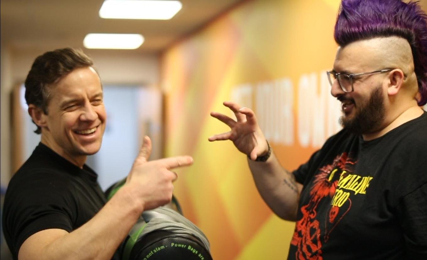 Joe Petherwick talking with a client during a Personal Training session